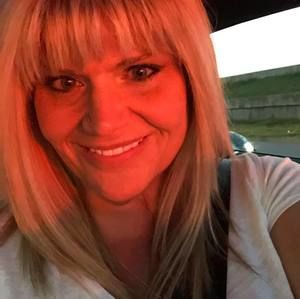 Meet your Posher, Rhonda